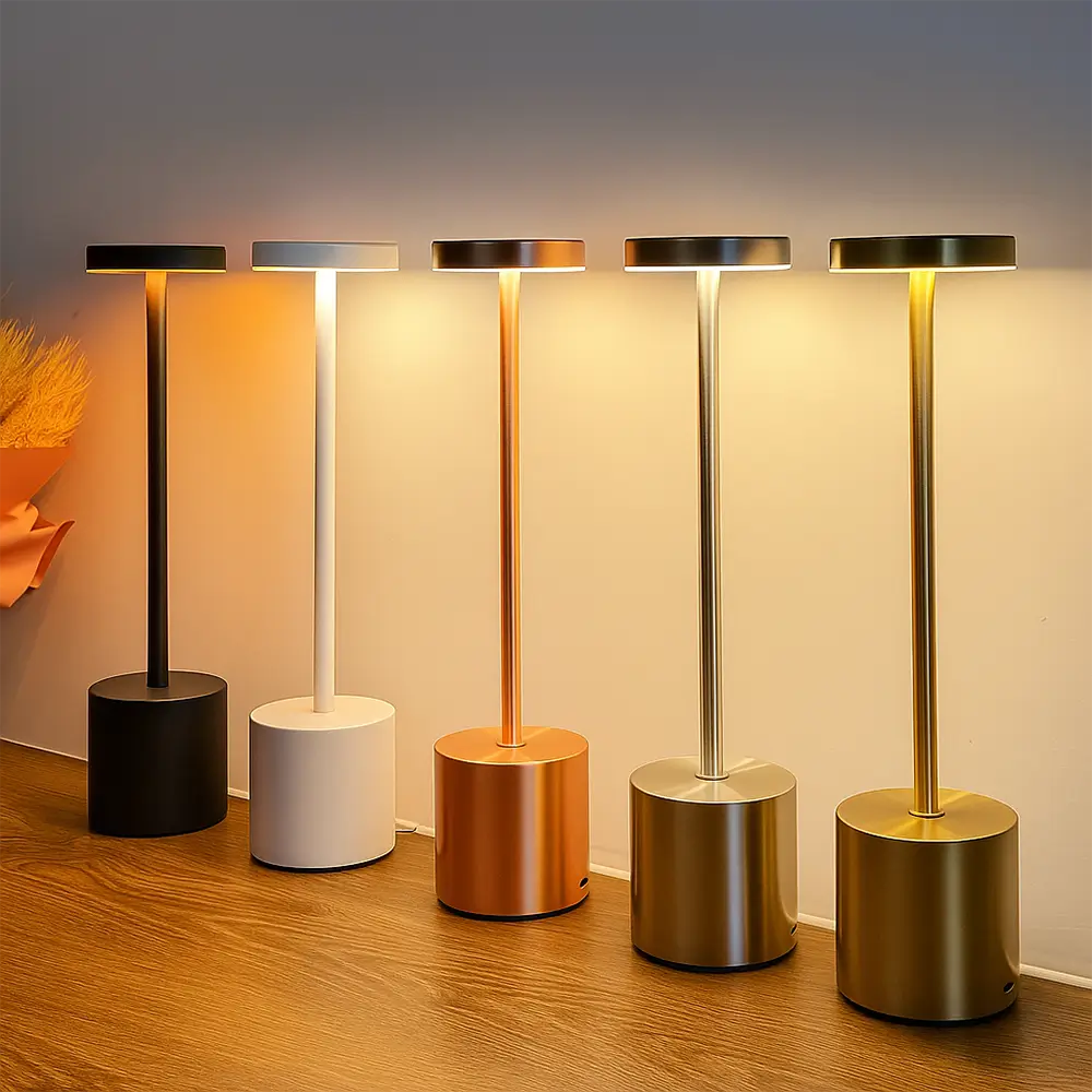 Luminária LED TouchLumme de Mesa – Recarregável