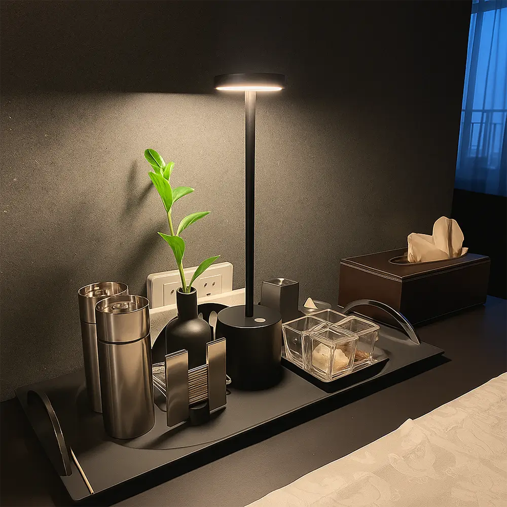 Luminária LED TouchLumme de Mesa – Recarregável