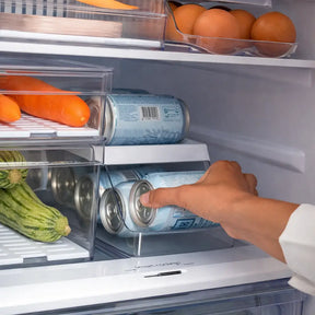 Porta-Latas Organizador com Rolagem Inteligente para Geladeira
