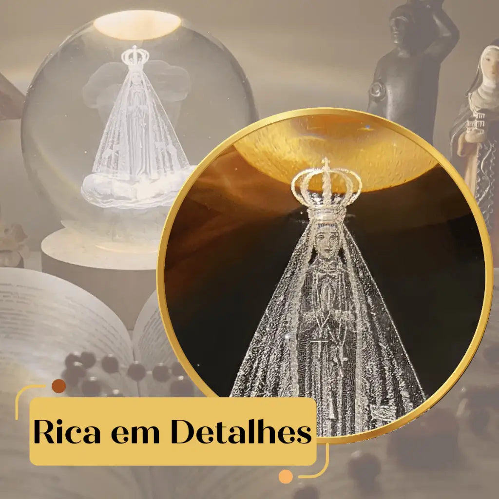 Luminária LED de Cristal Nossa Senhora Aparecida – Base de Madeira